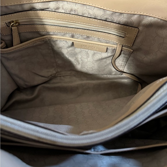 Michael Kors Checkered Signature Tote *LIMITED EDITION* - Picture 2 of 7